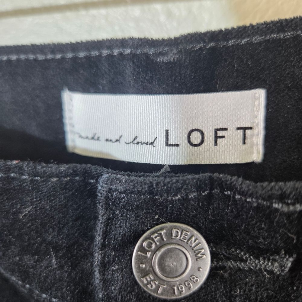 Loft Women's Classic Black Velvet Dress Pants Size 30/10/Medium - Picture 10 of 11